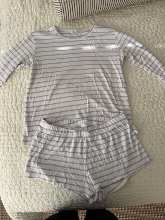 LAKE Other - Women's Lavender & White Striped Pajama Set - Long Sleeve Top & Shorts